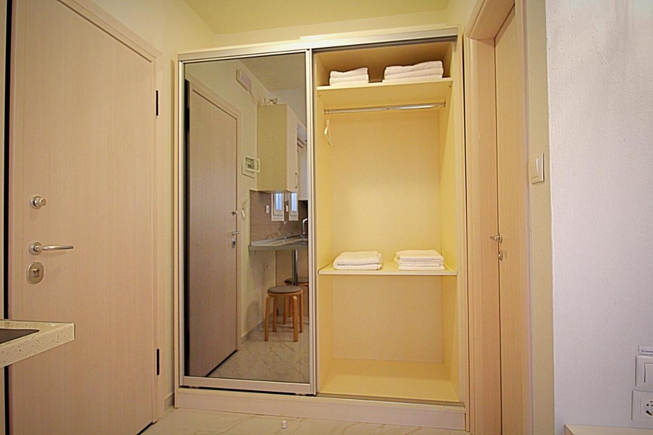 ניקיטי Sky Rays Luxury Apartments מראה חיצוני תמונה