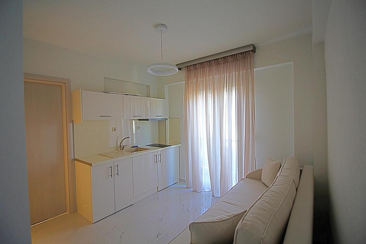 ניקיטי Sky Rays Luxury Apartments מראה חיצוני תמונה