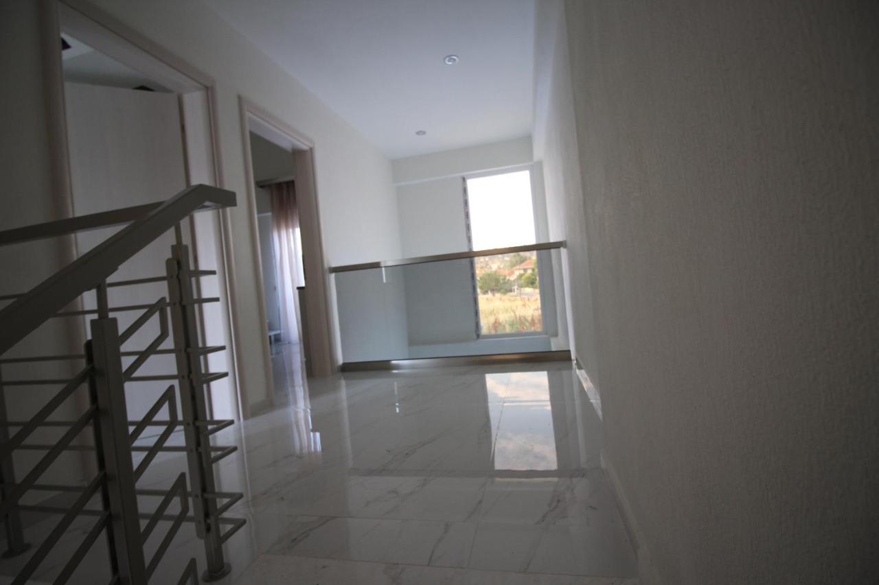 ניקיטי Sky Rays Luxury Apartments מראה חיצוני תמונה