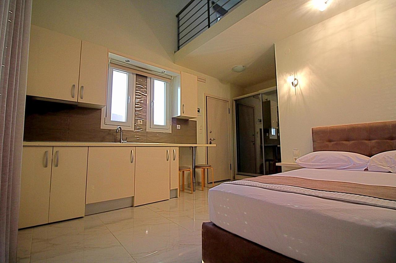 ניקיטי Sky Rays Luxury Apartments מראה חיצוני תמונה
